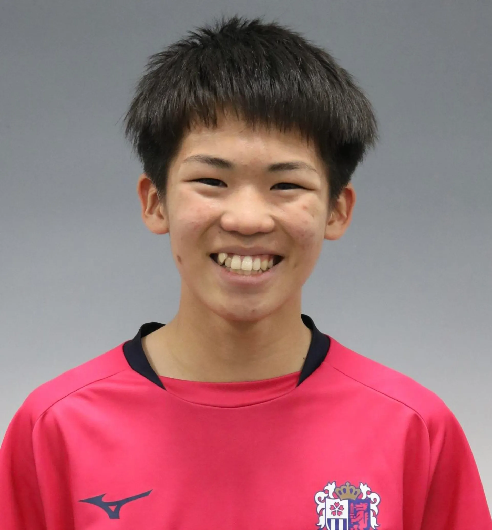 山下　優雅