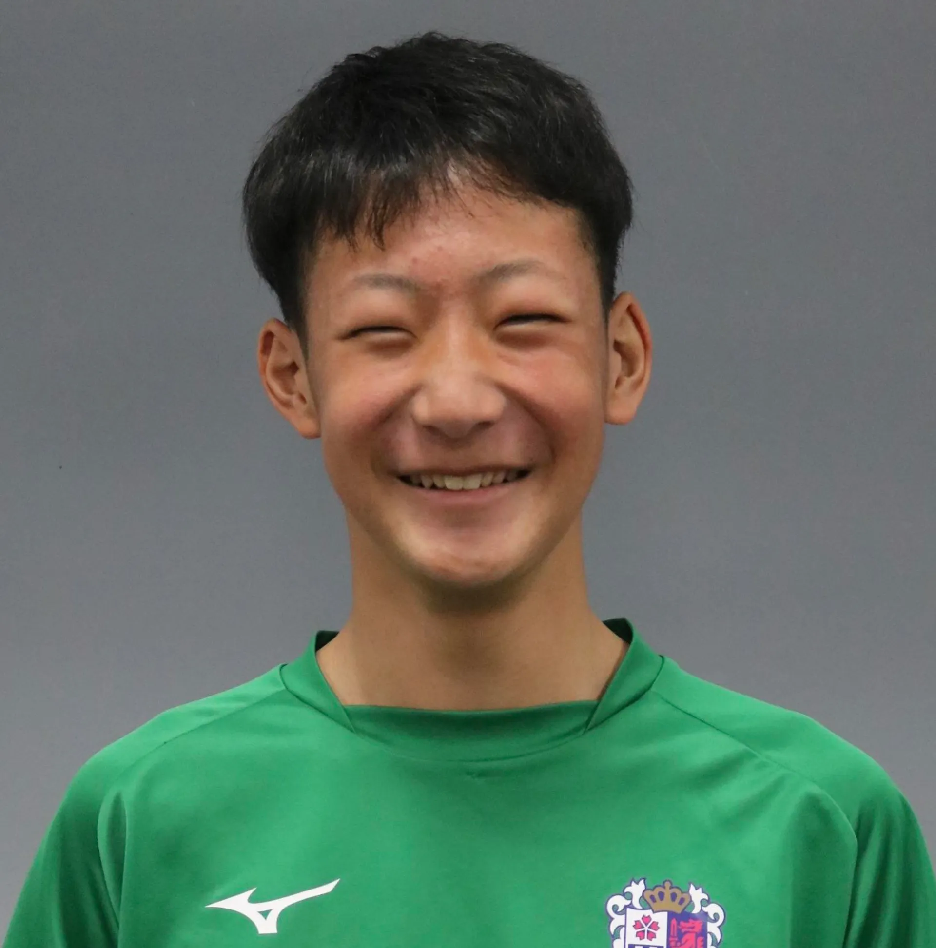石本　悠人