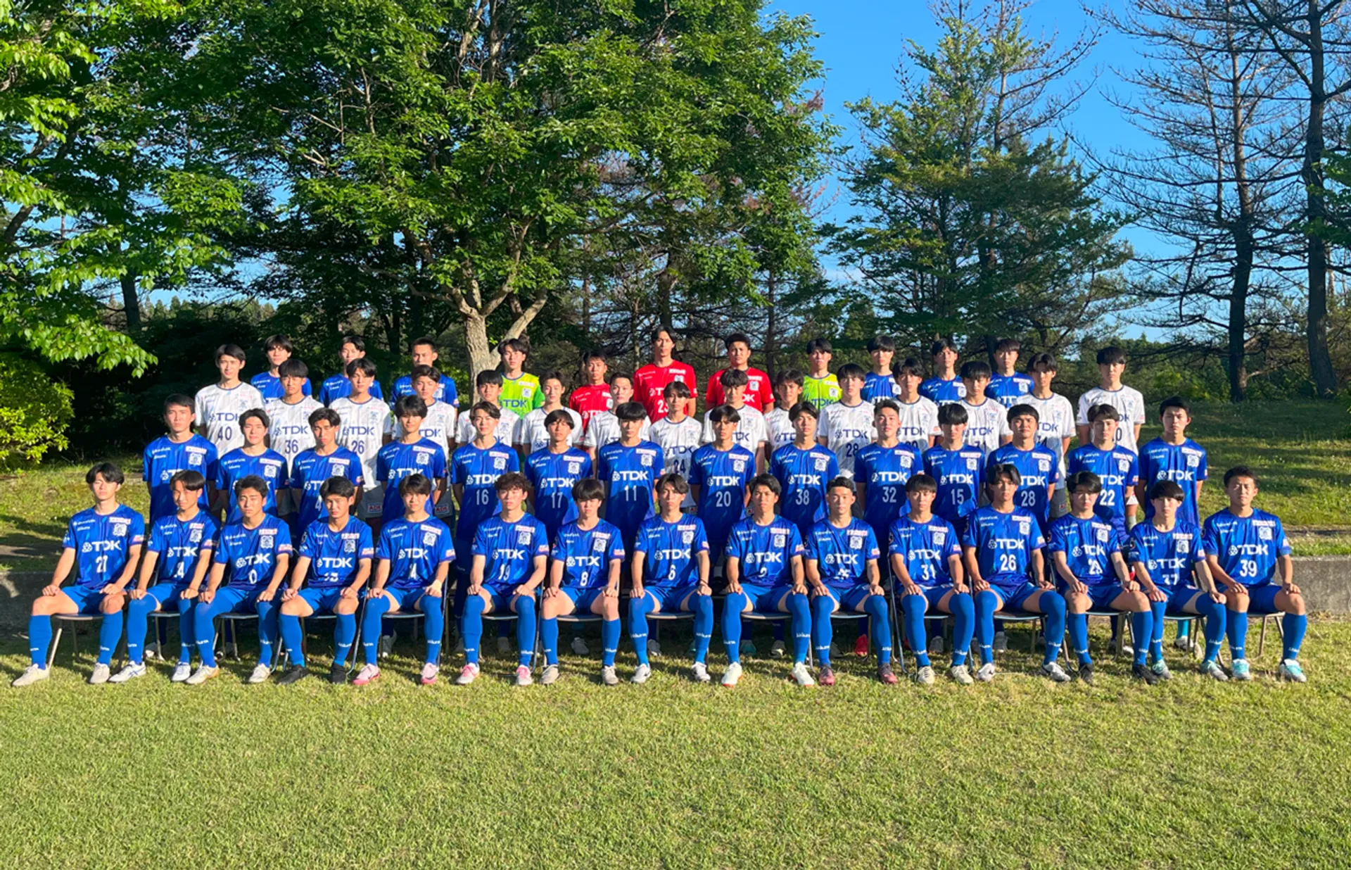 ブラウブリッツ秋田U-18チーム画像