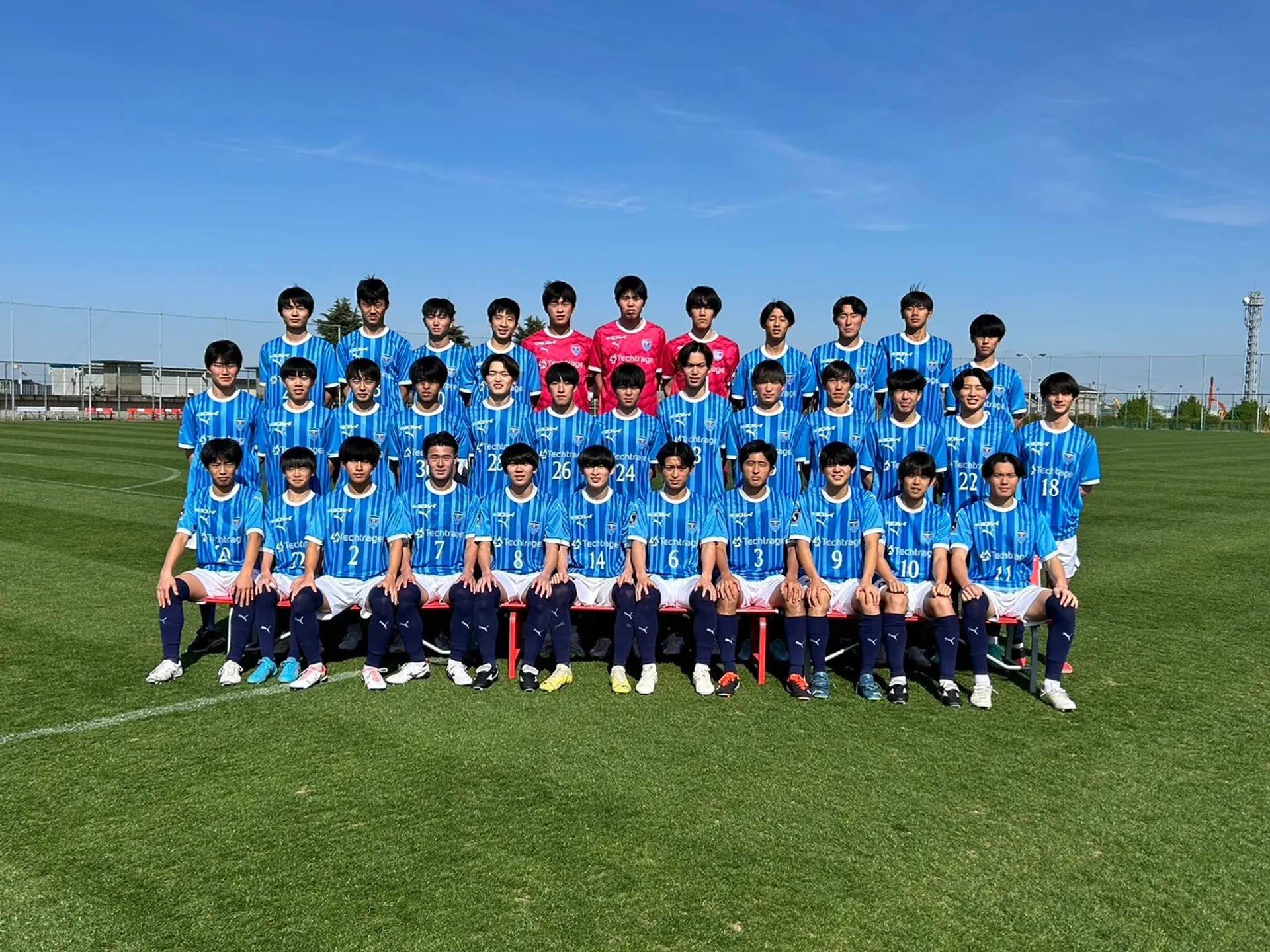 横浜FCユースチーム画像