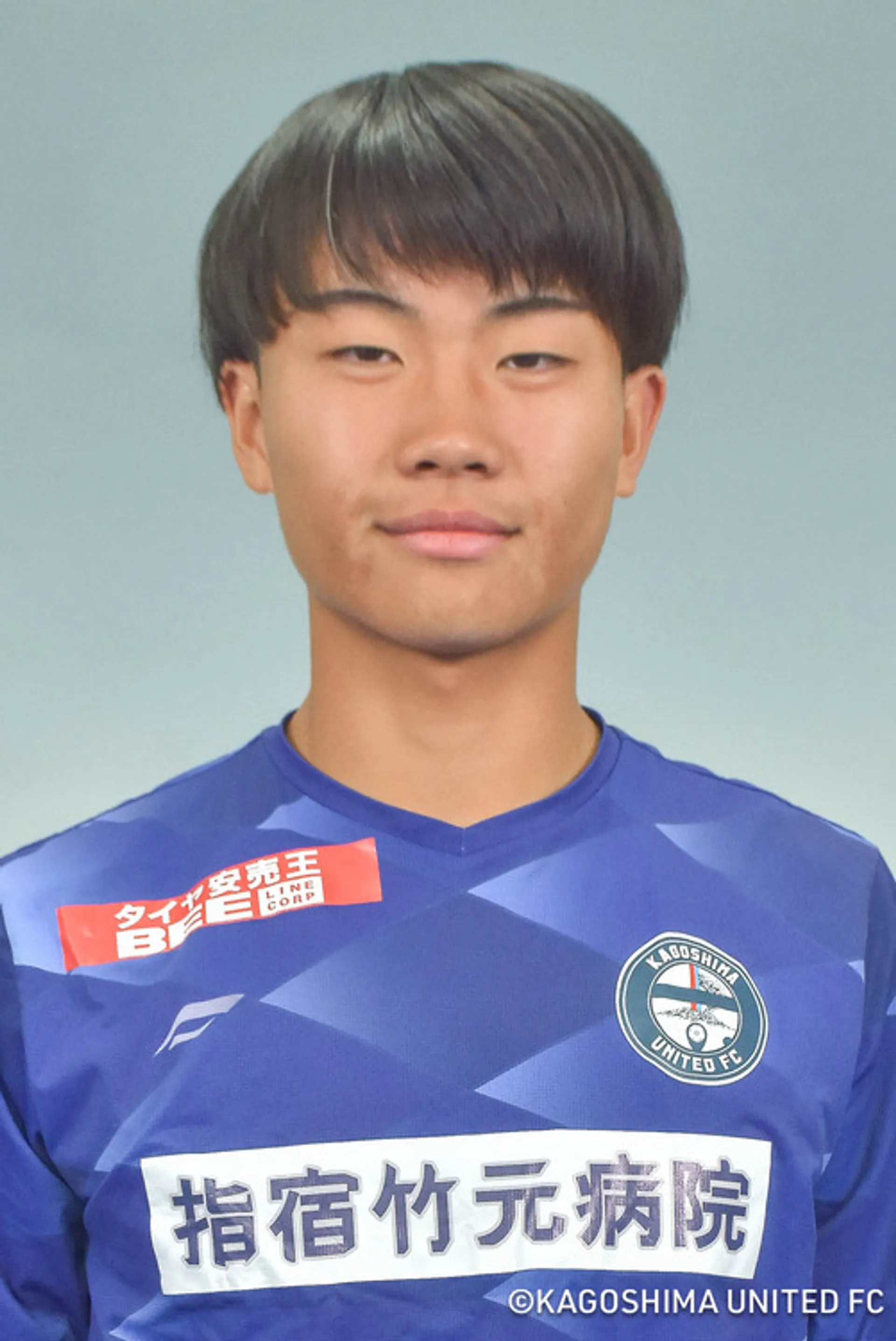 川上　篤人の写真