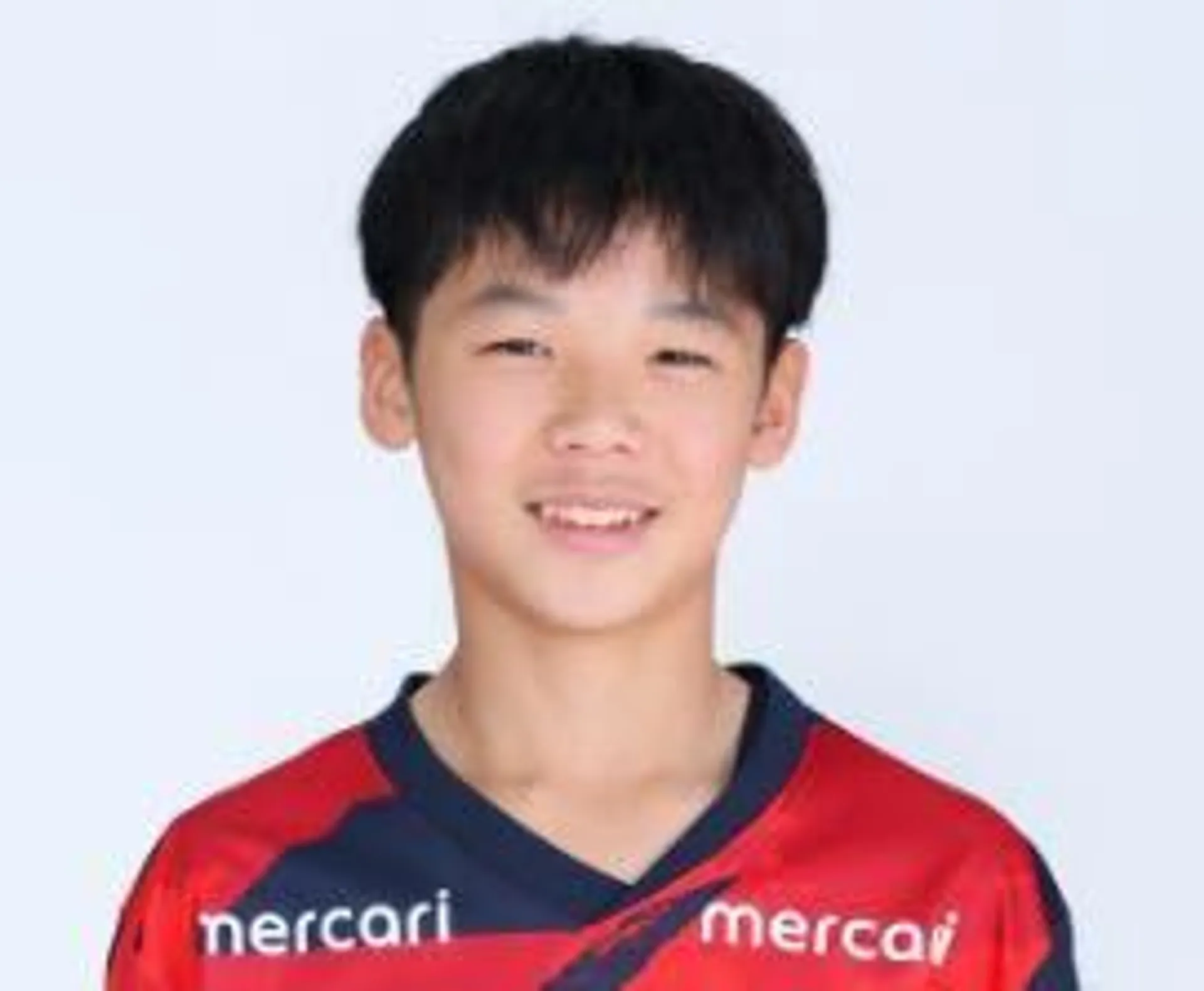 新田　健悟の写真