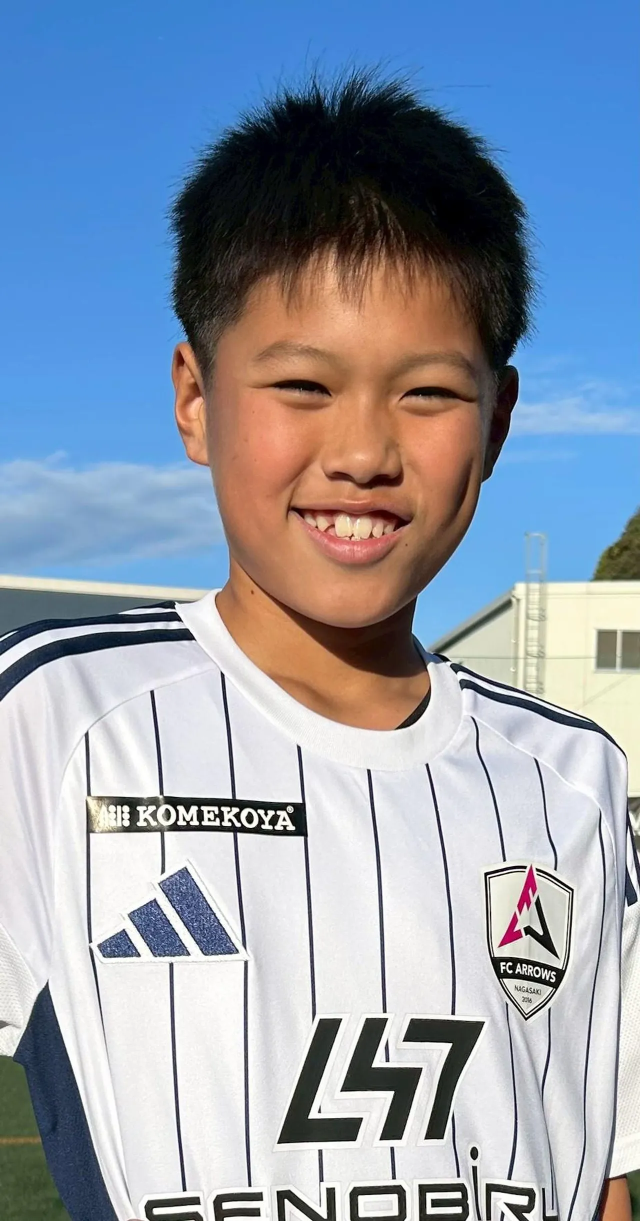 小島　優飛