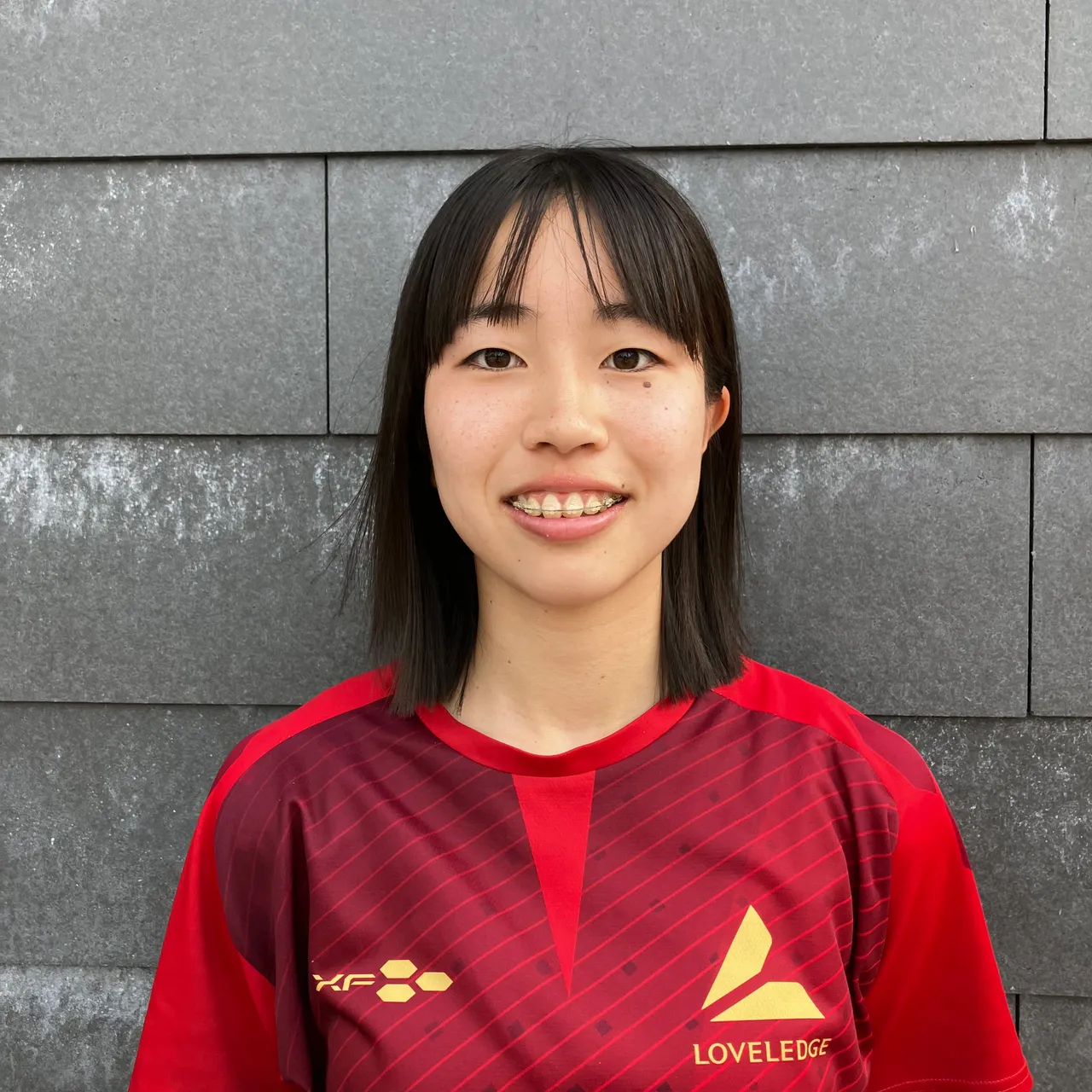 近藤　万愛