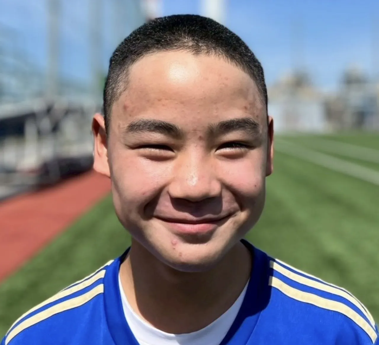 松原誠弥