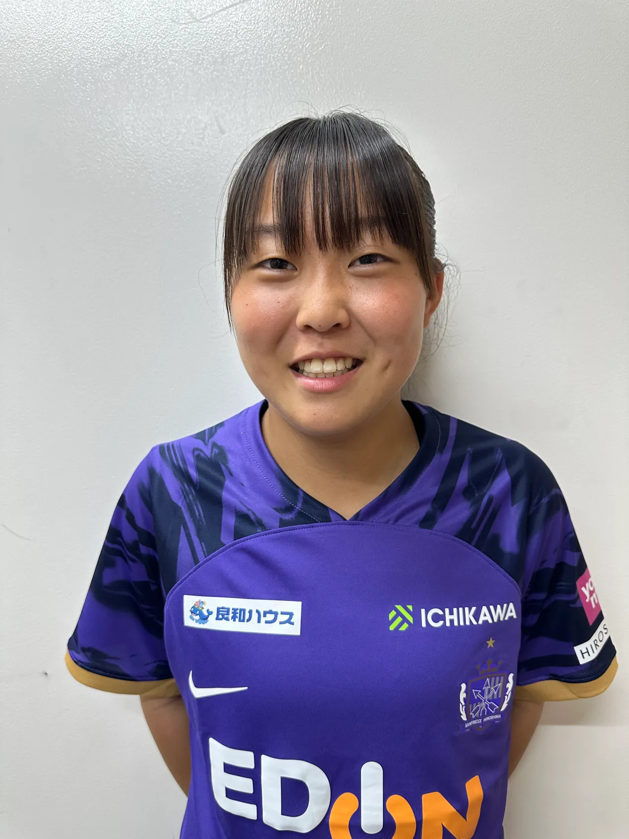 武島　杏菜