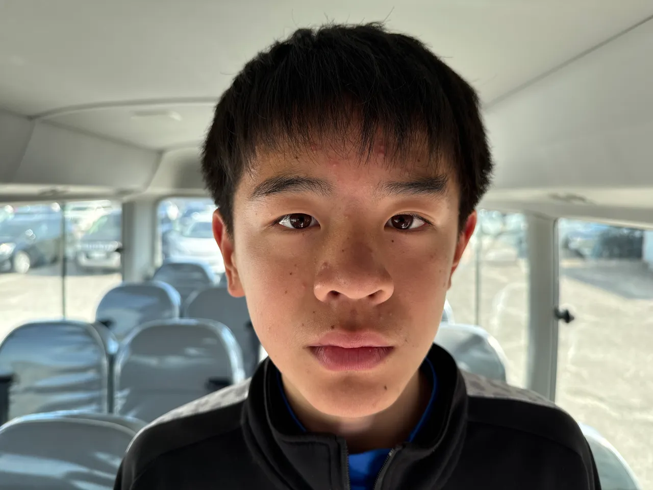 与那嶺　悠真
