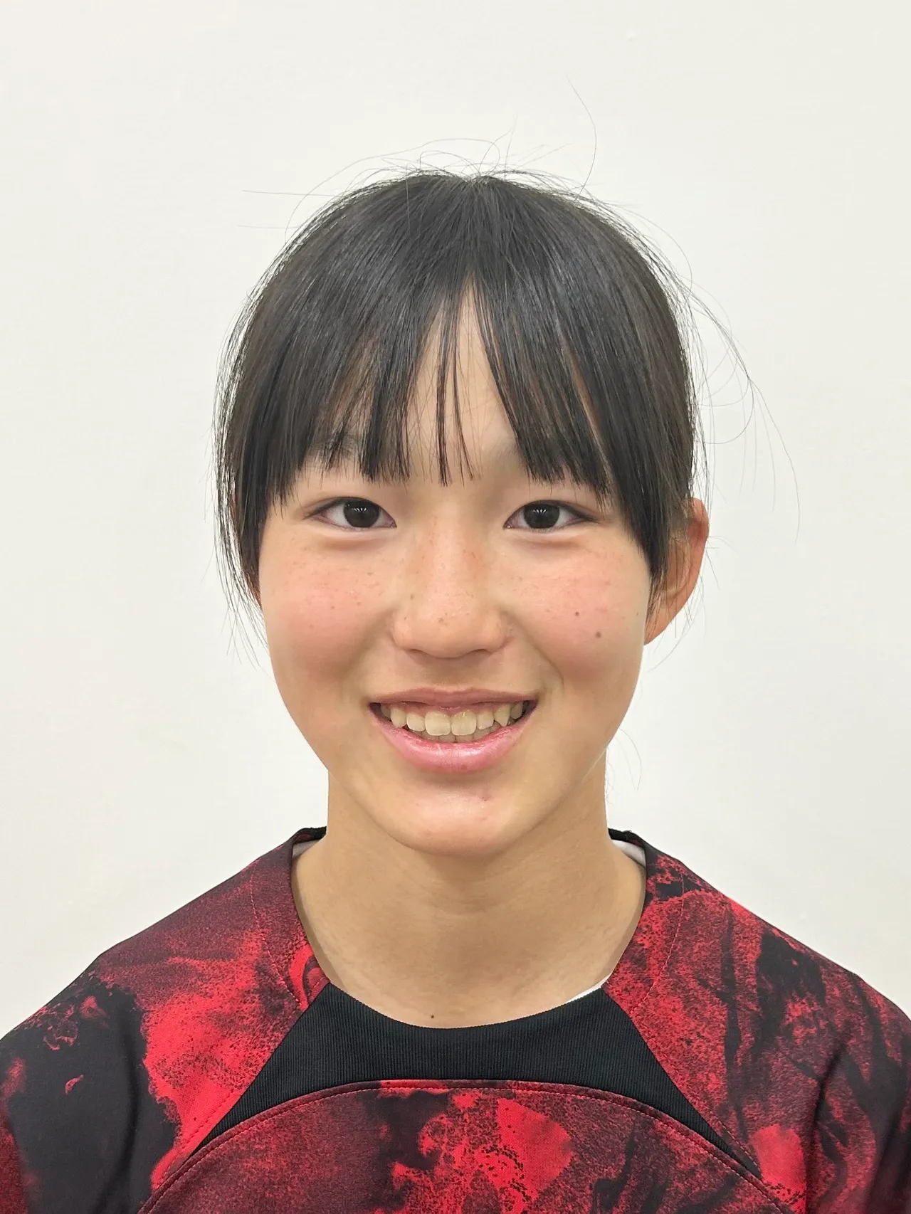 片岡　菜葉