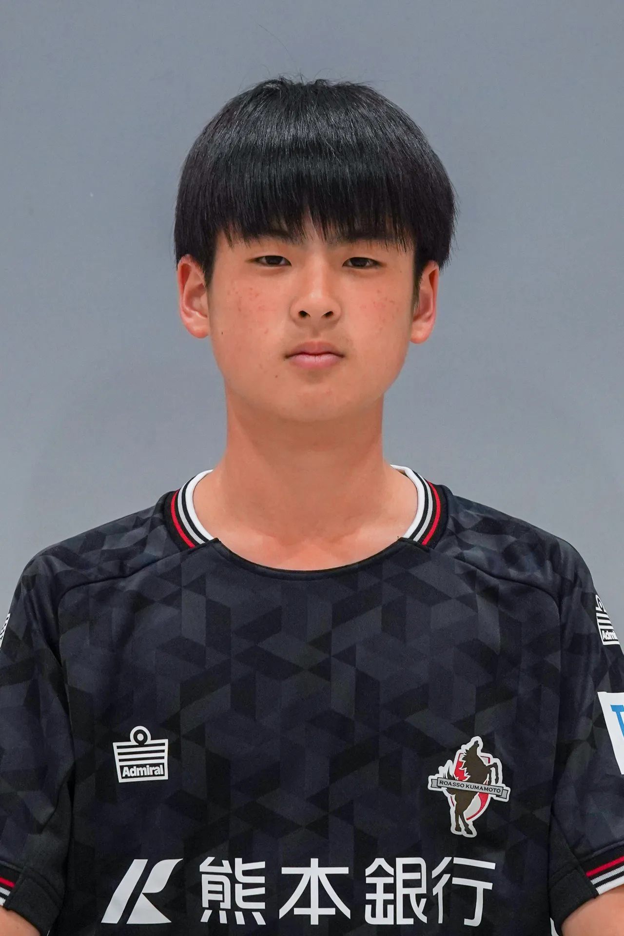 村上 千那
