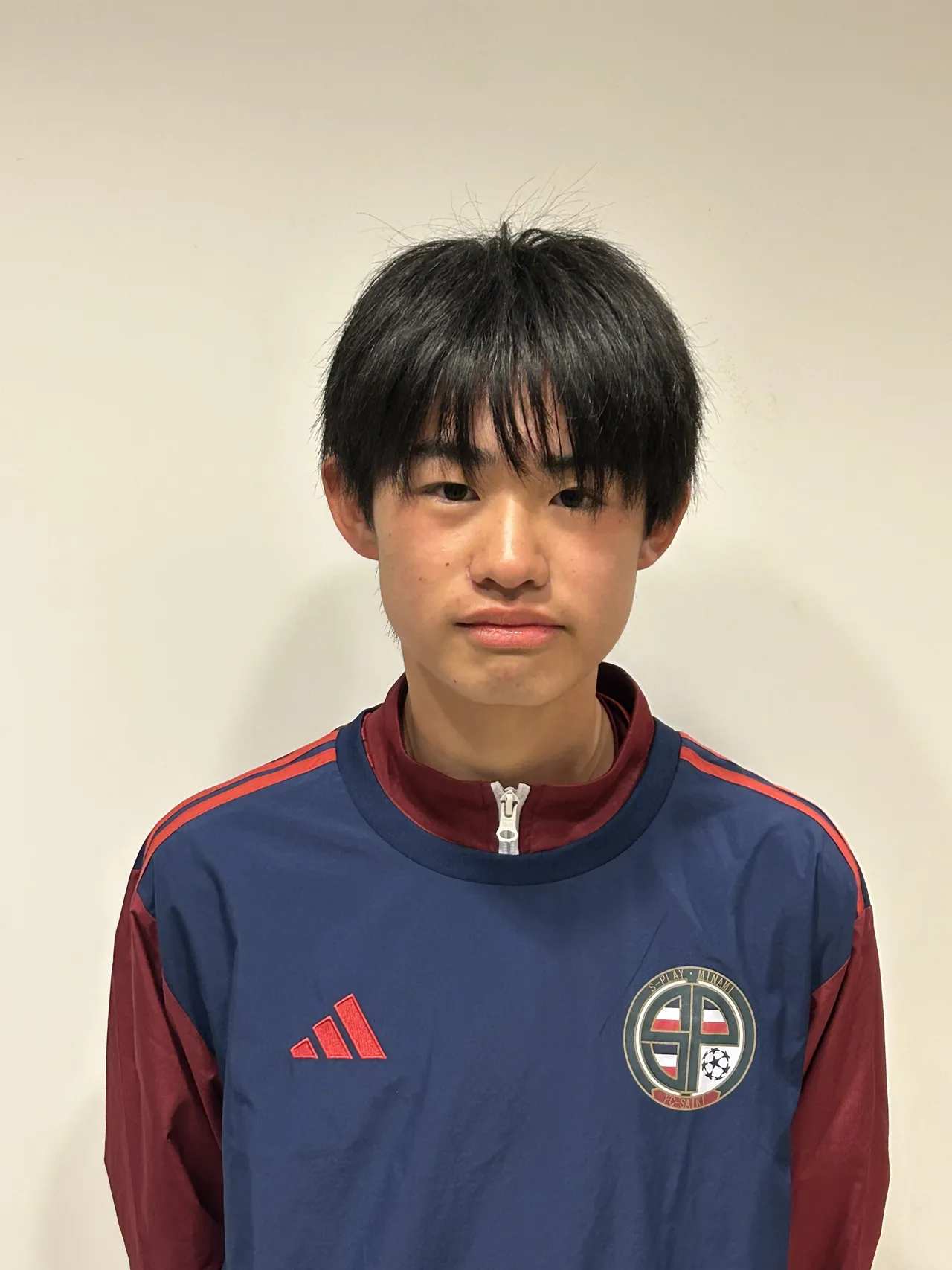 山村　朔人