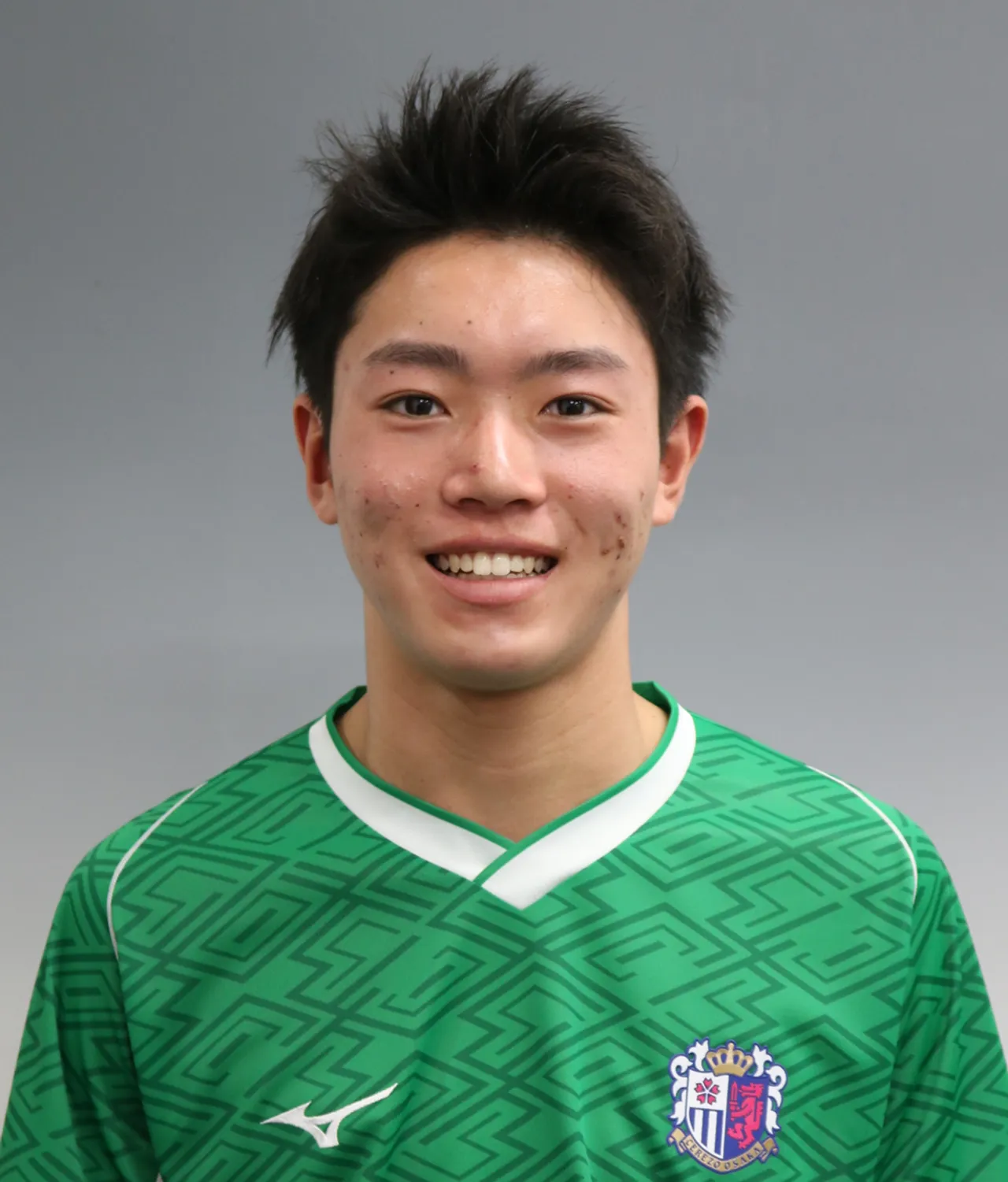 川中　碧音