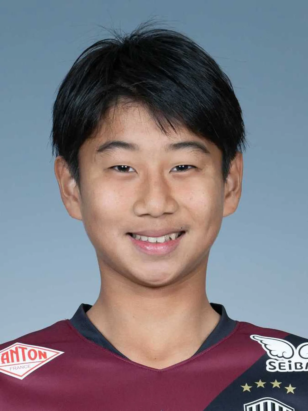 平田　一翔