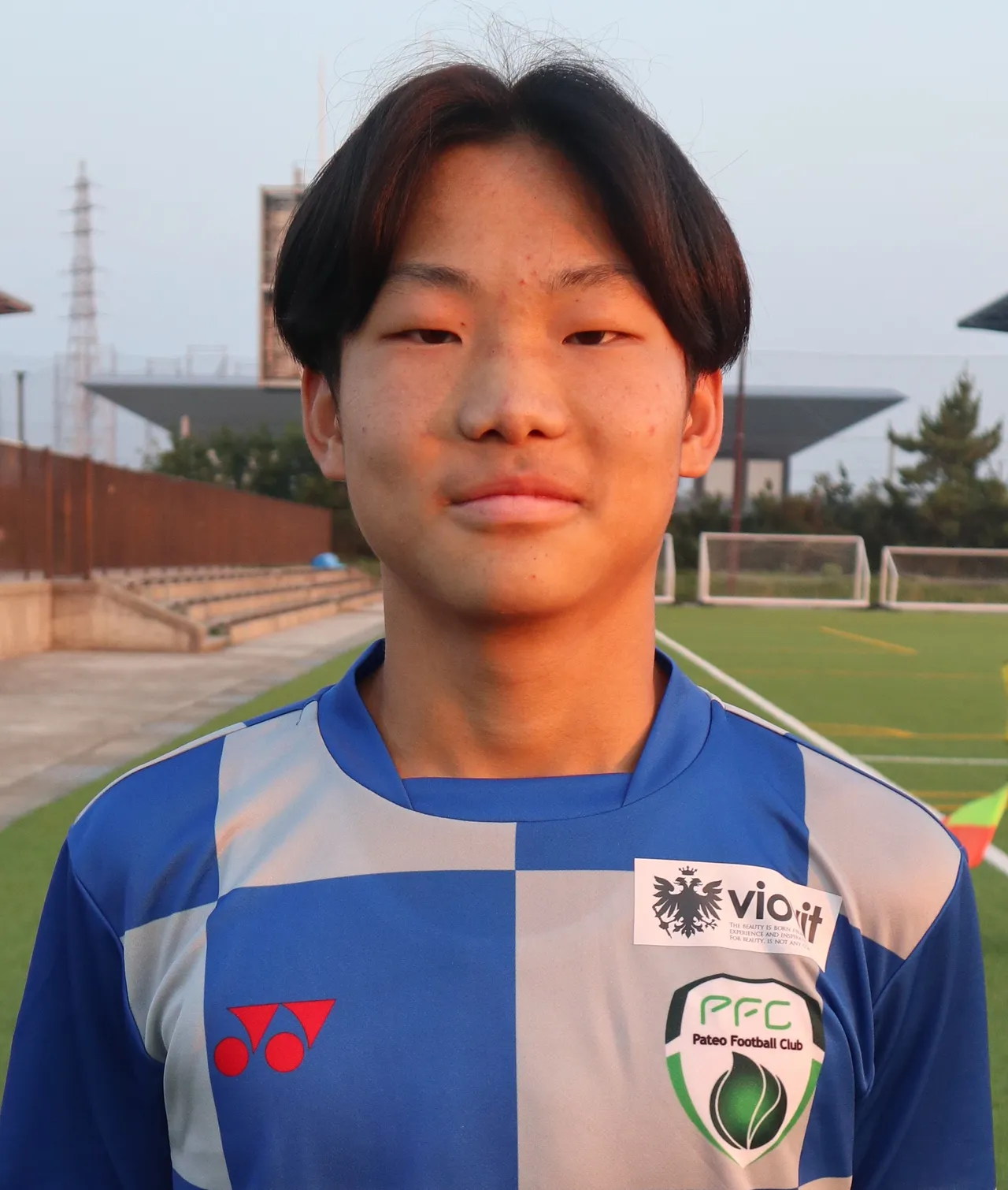 岡田　玲音