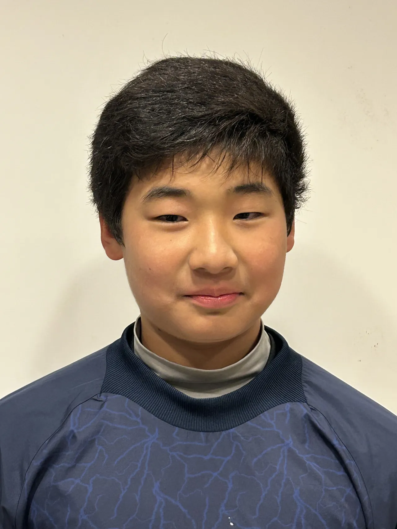 石上　智也