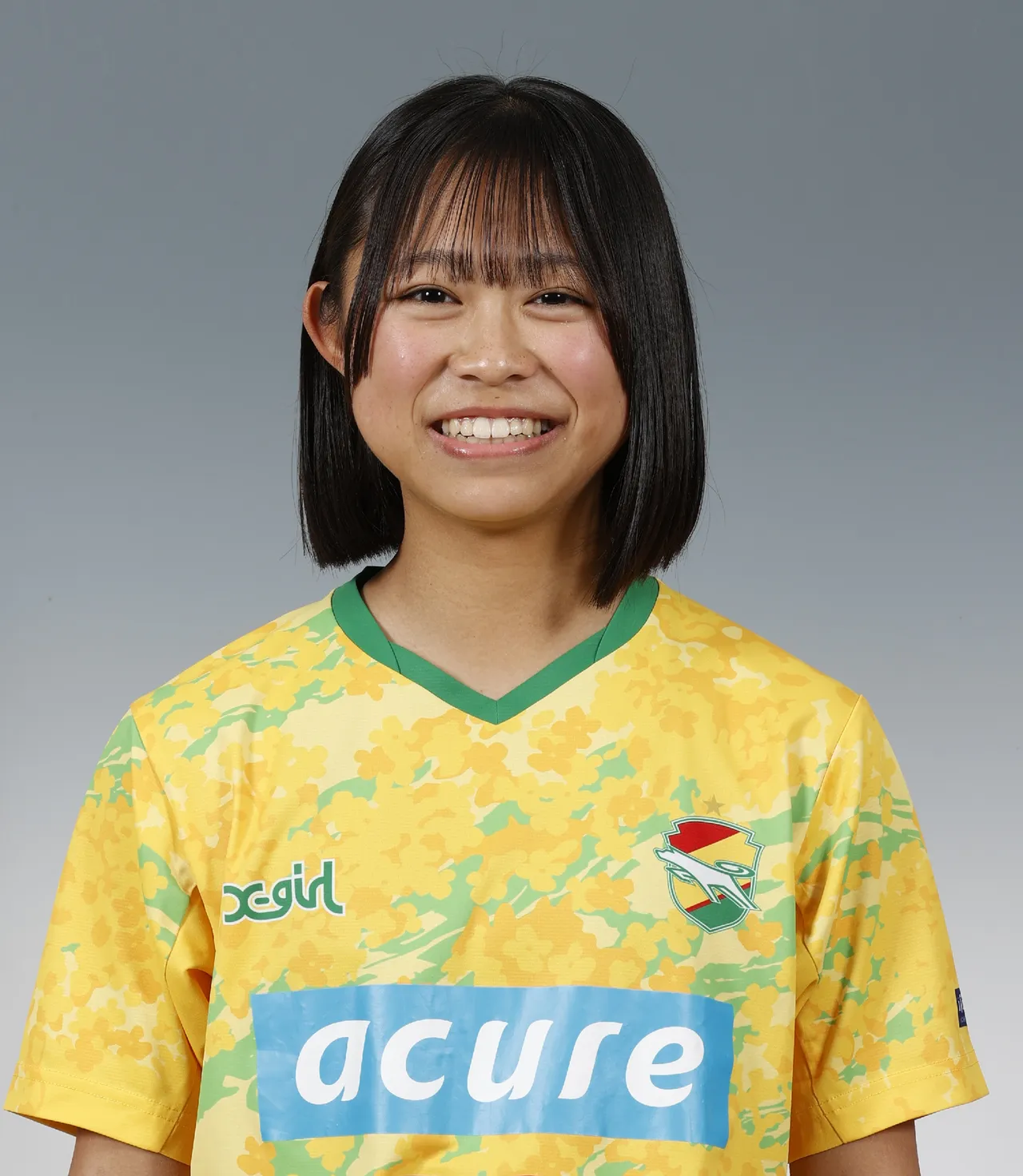 荘野　友里愛