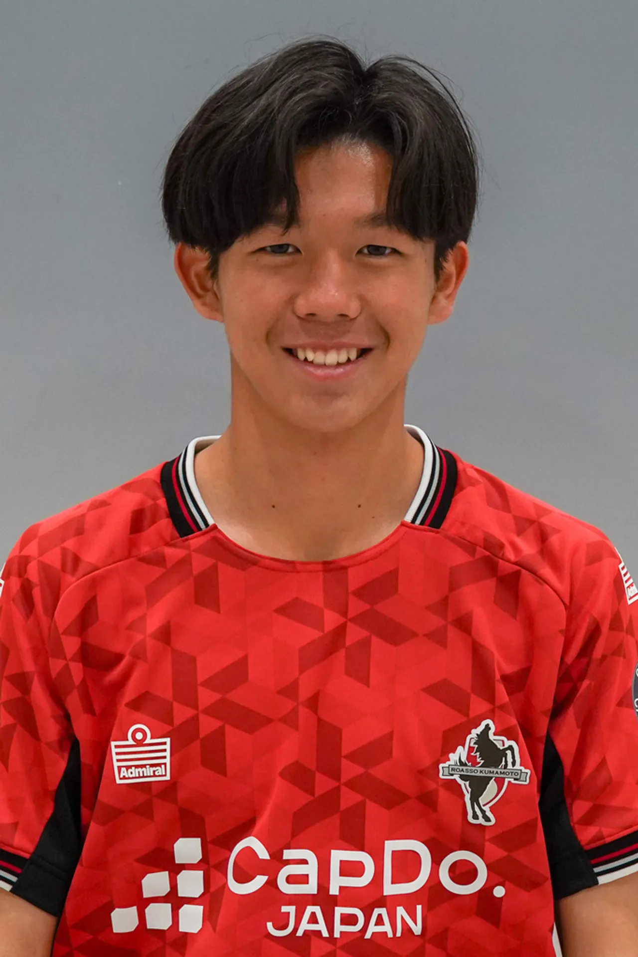 首藤　優来