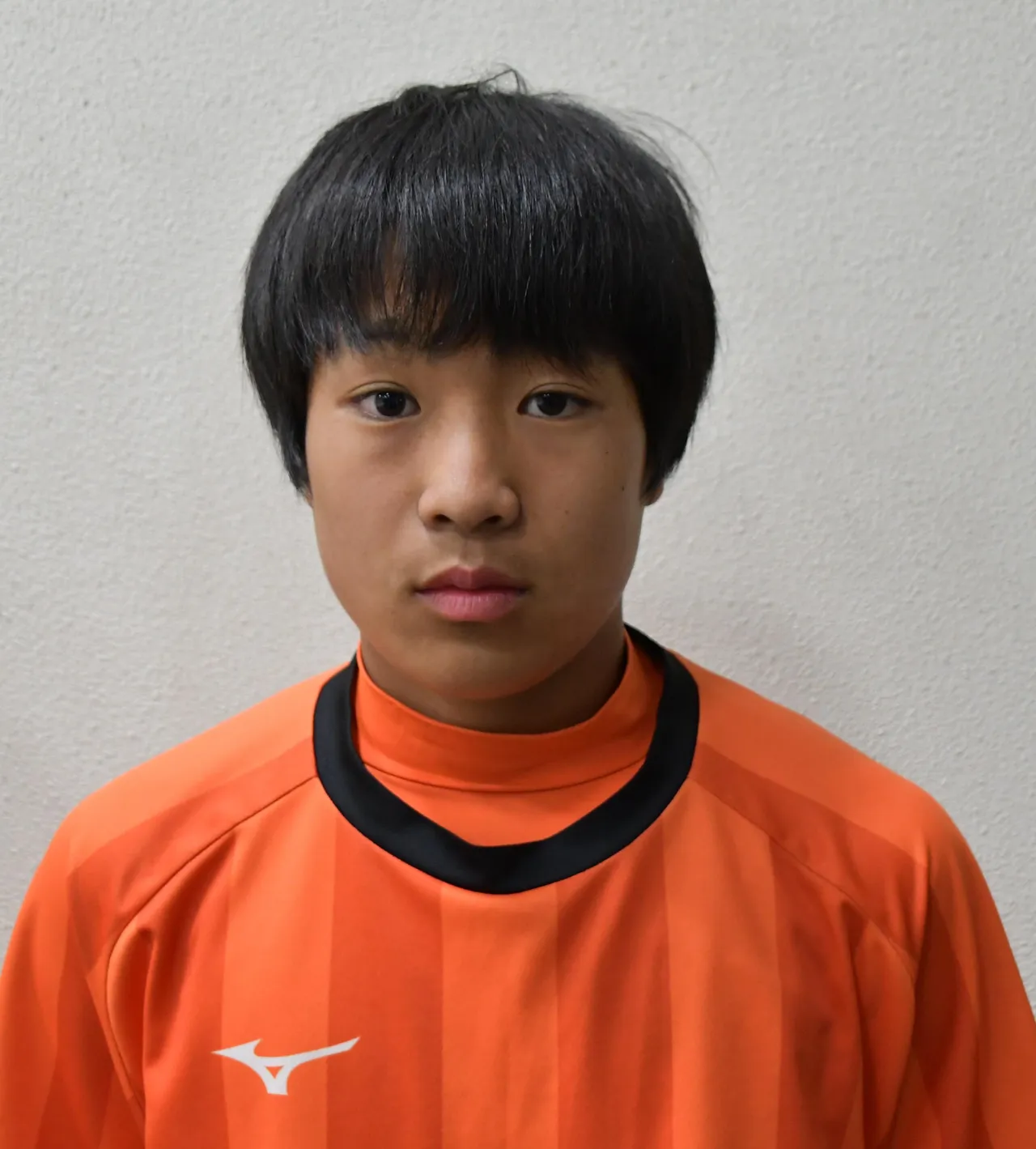 鷲尾榮太