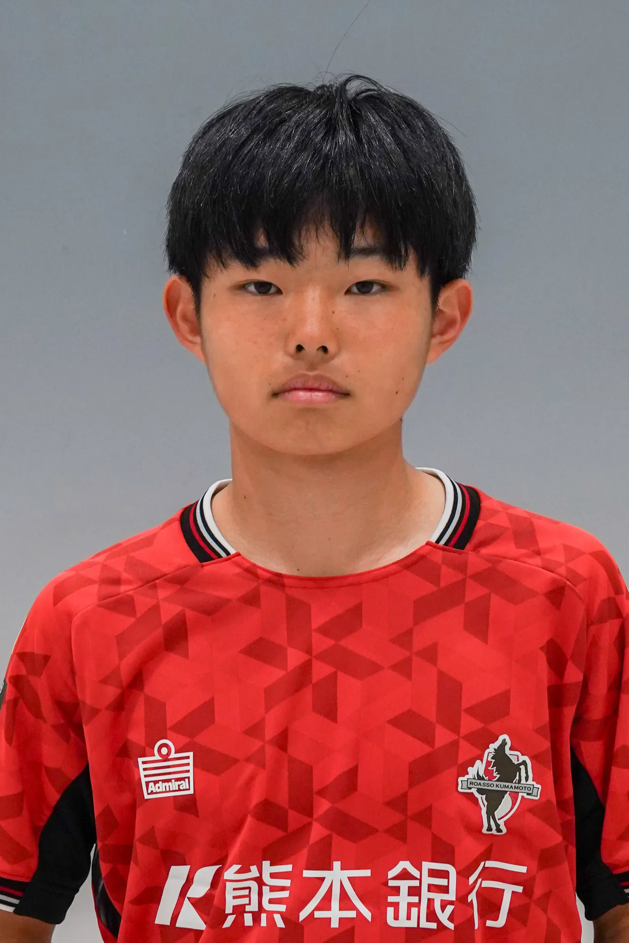 岩尾 春輝