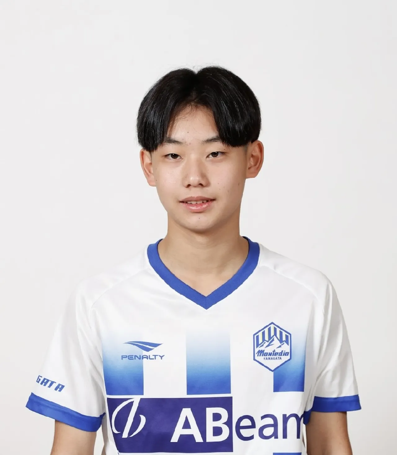 日野　結仁
