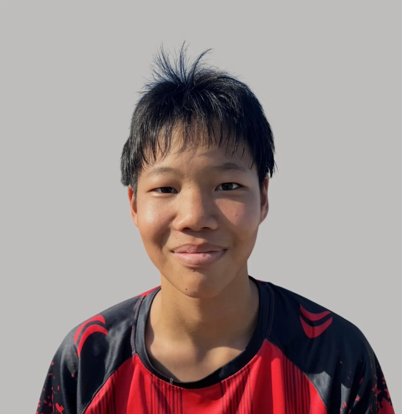 向　一志