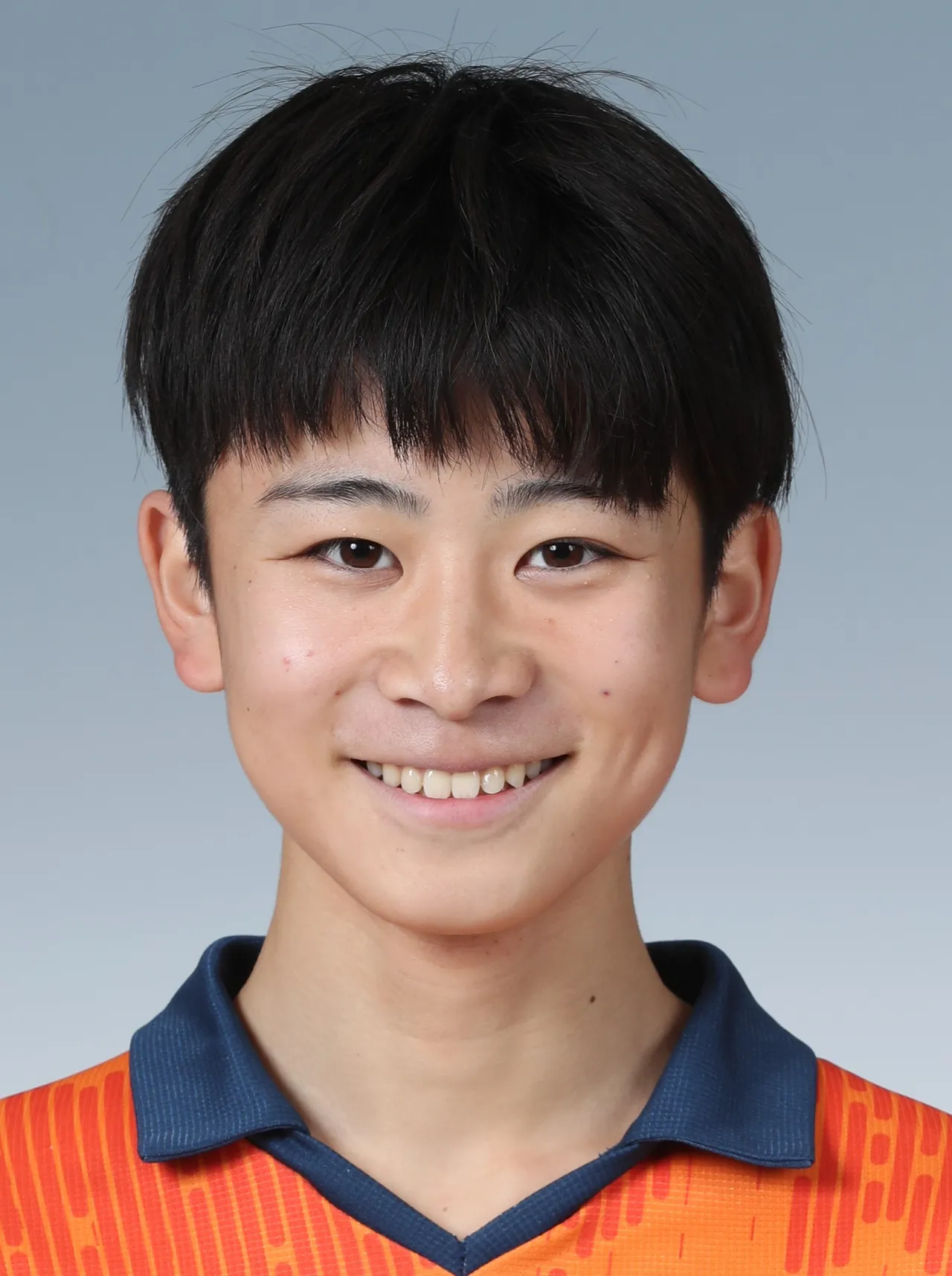 山本　新