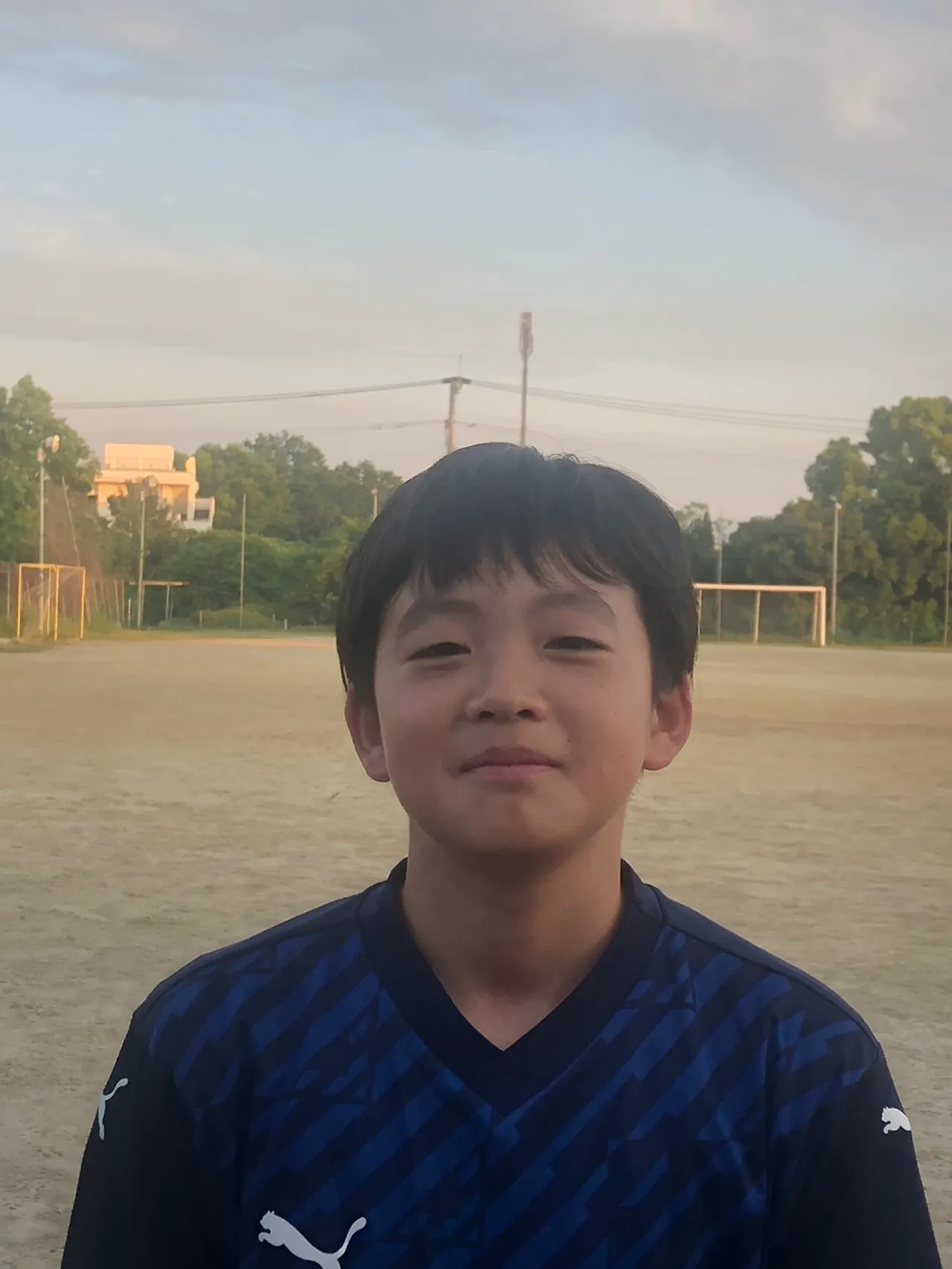 岩根　奏太郎