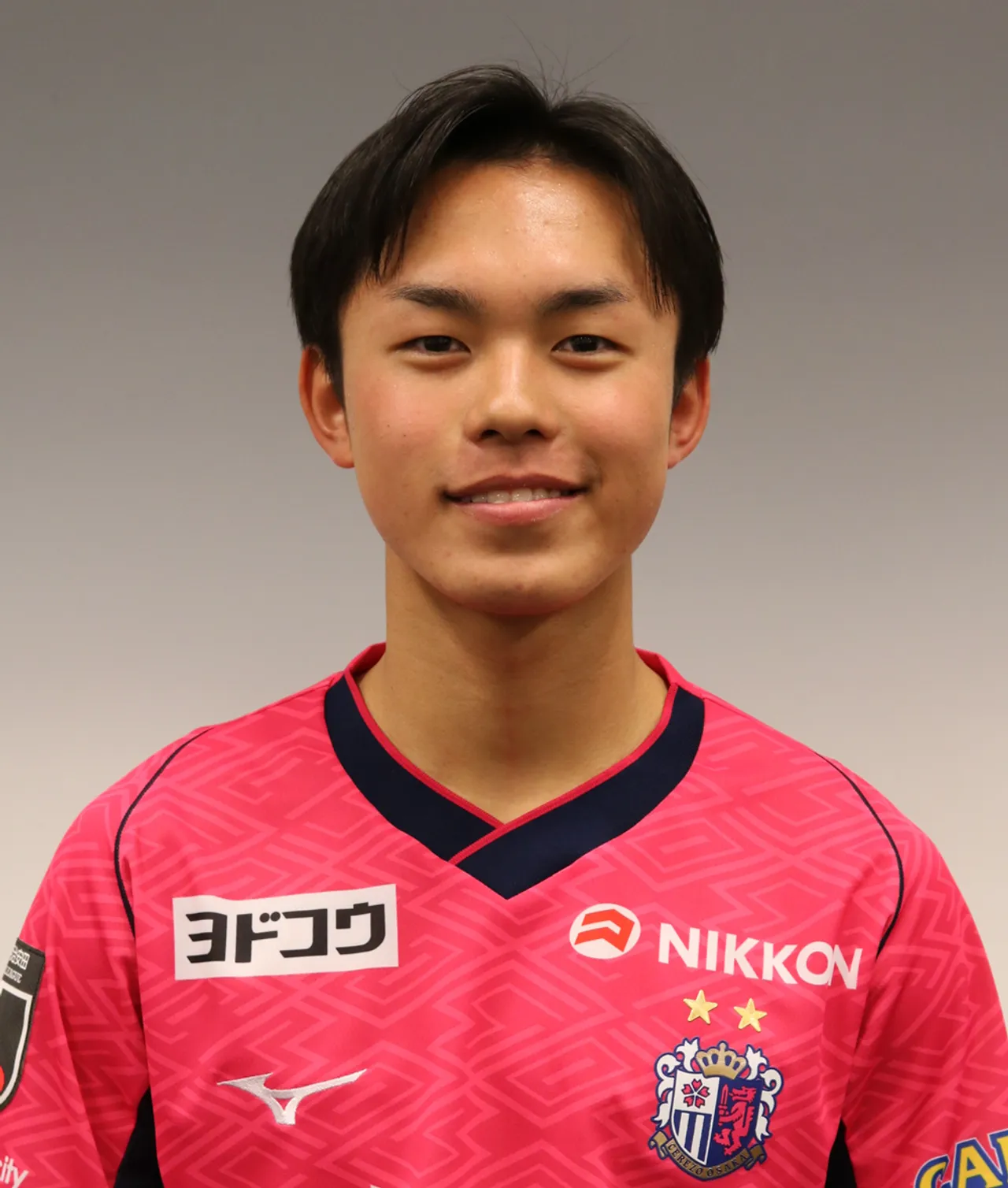 手嶋　蒼介