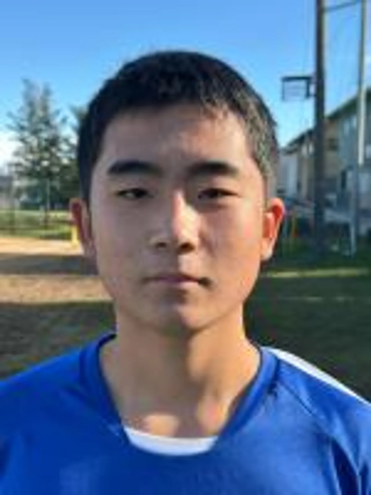 井前　惺太