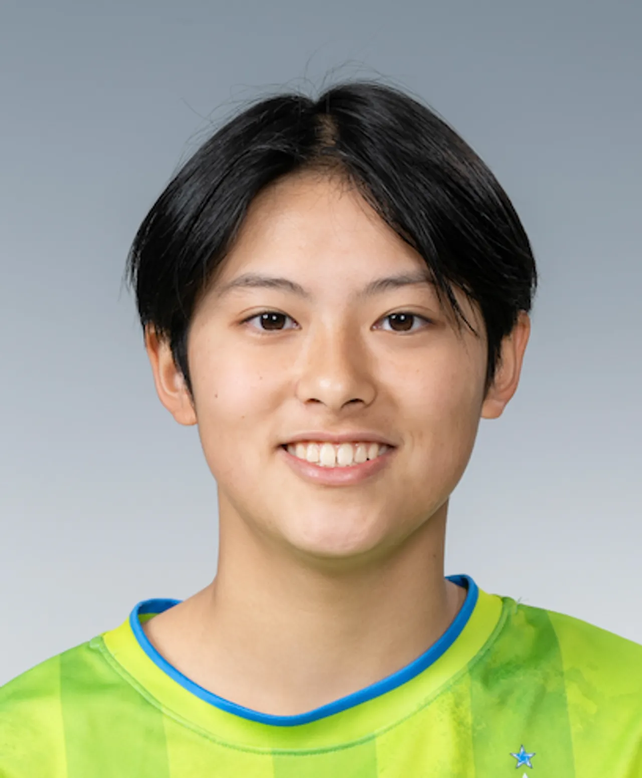 内田　柑那