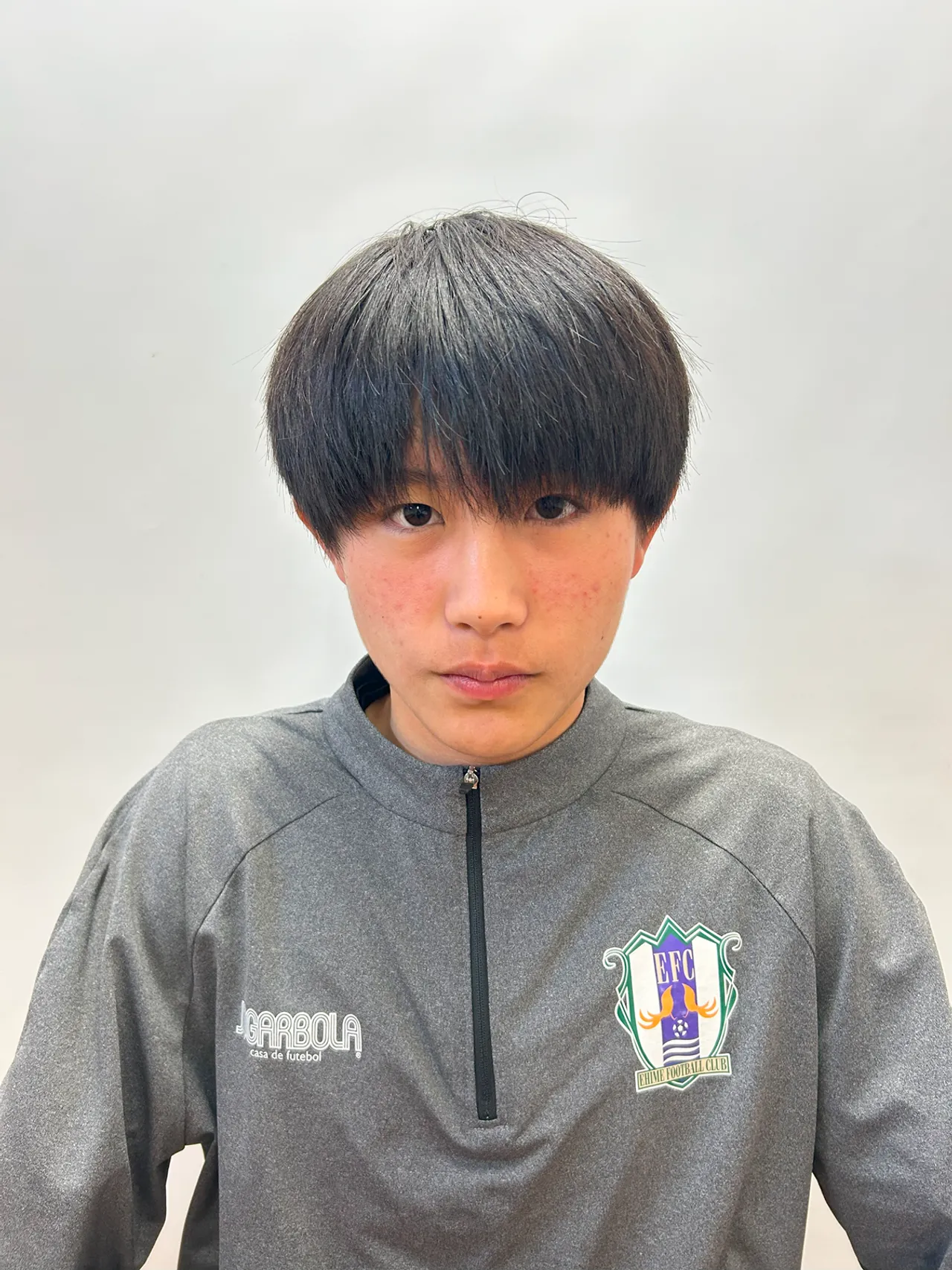 向井　紡己