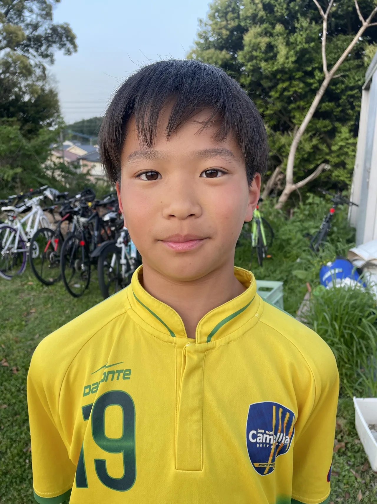 川島　直也