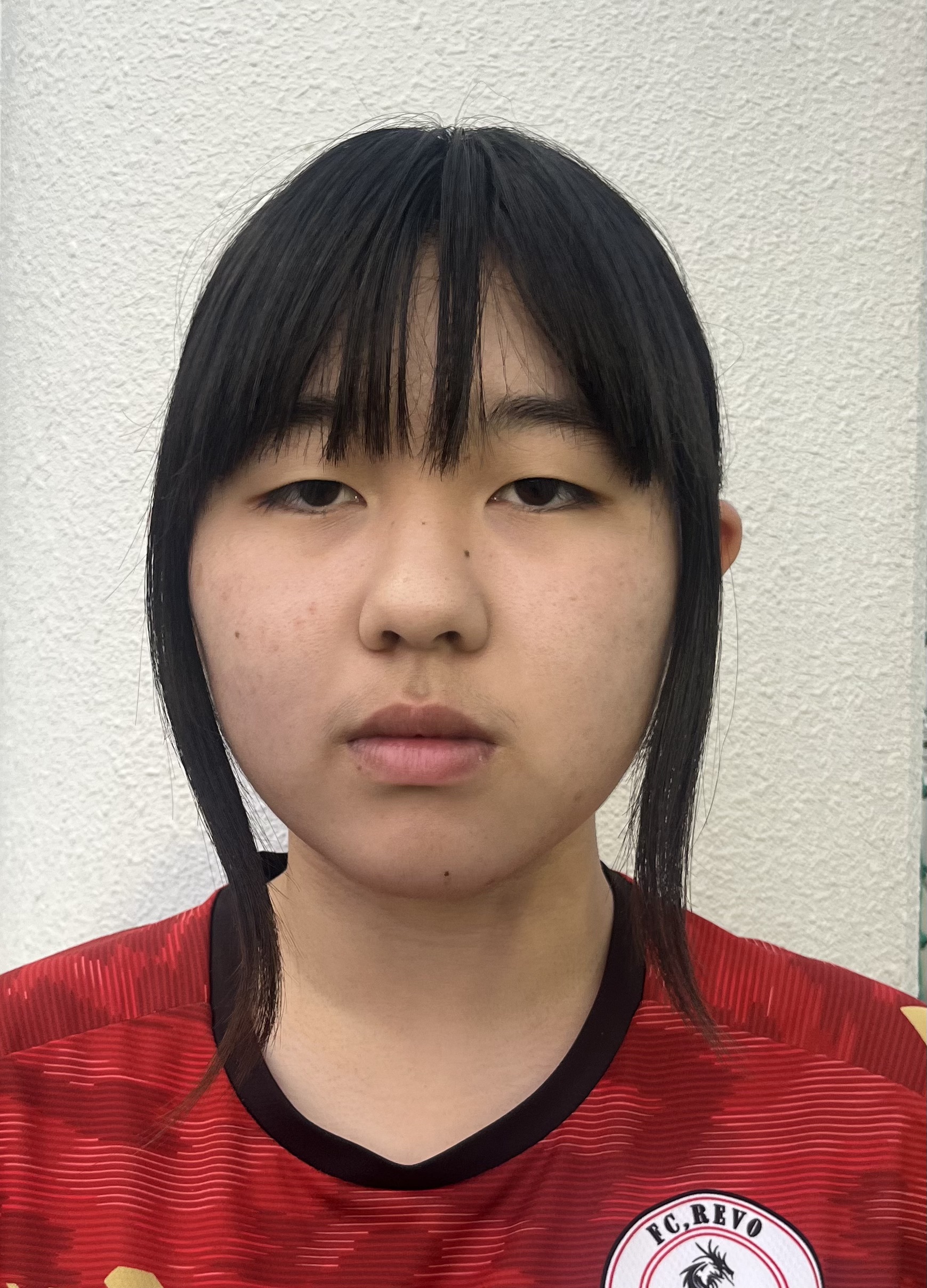 穐本　栞侑