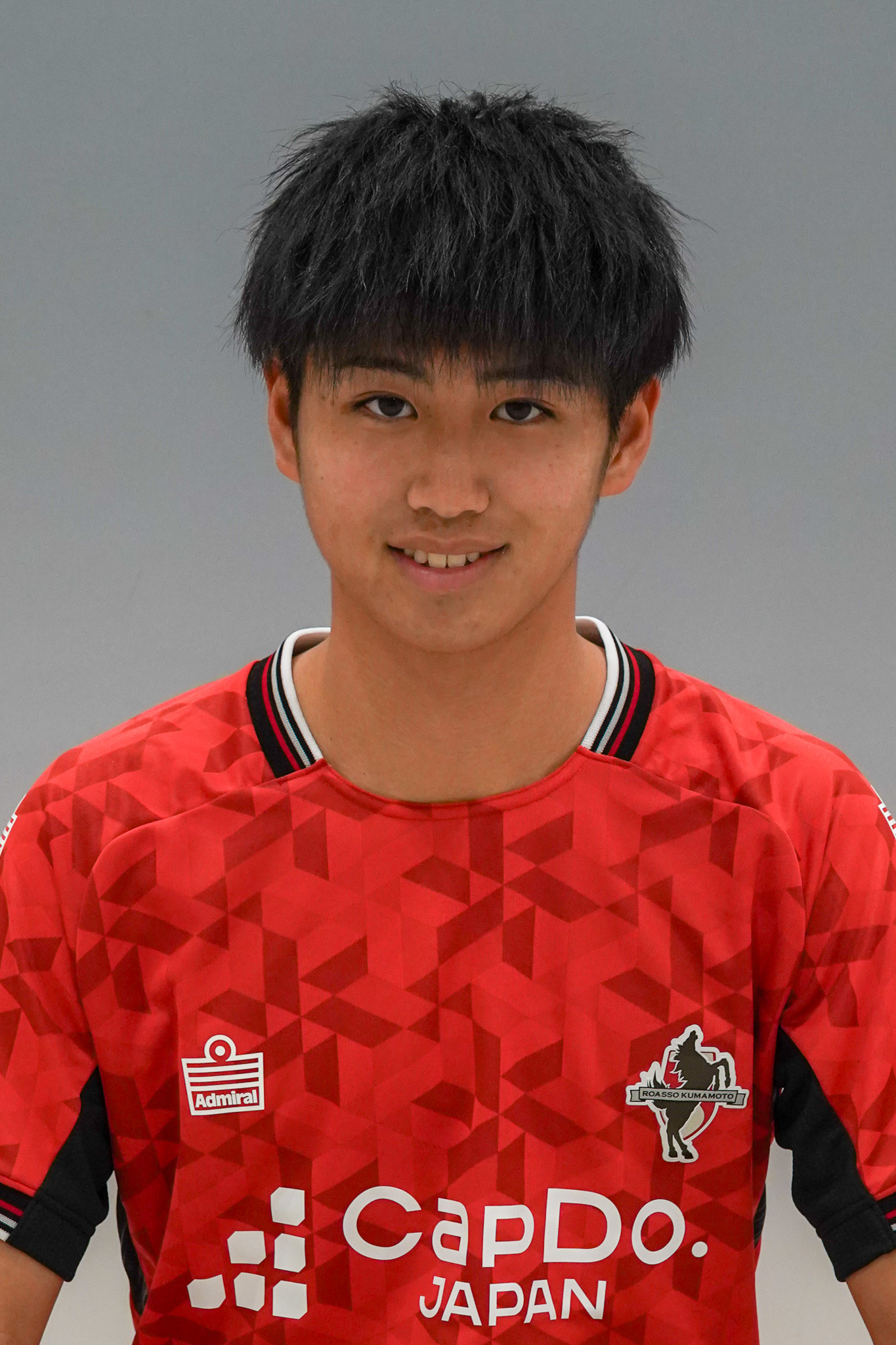 山田　航慎の写真