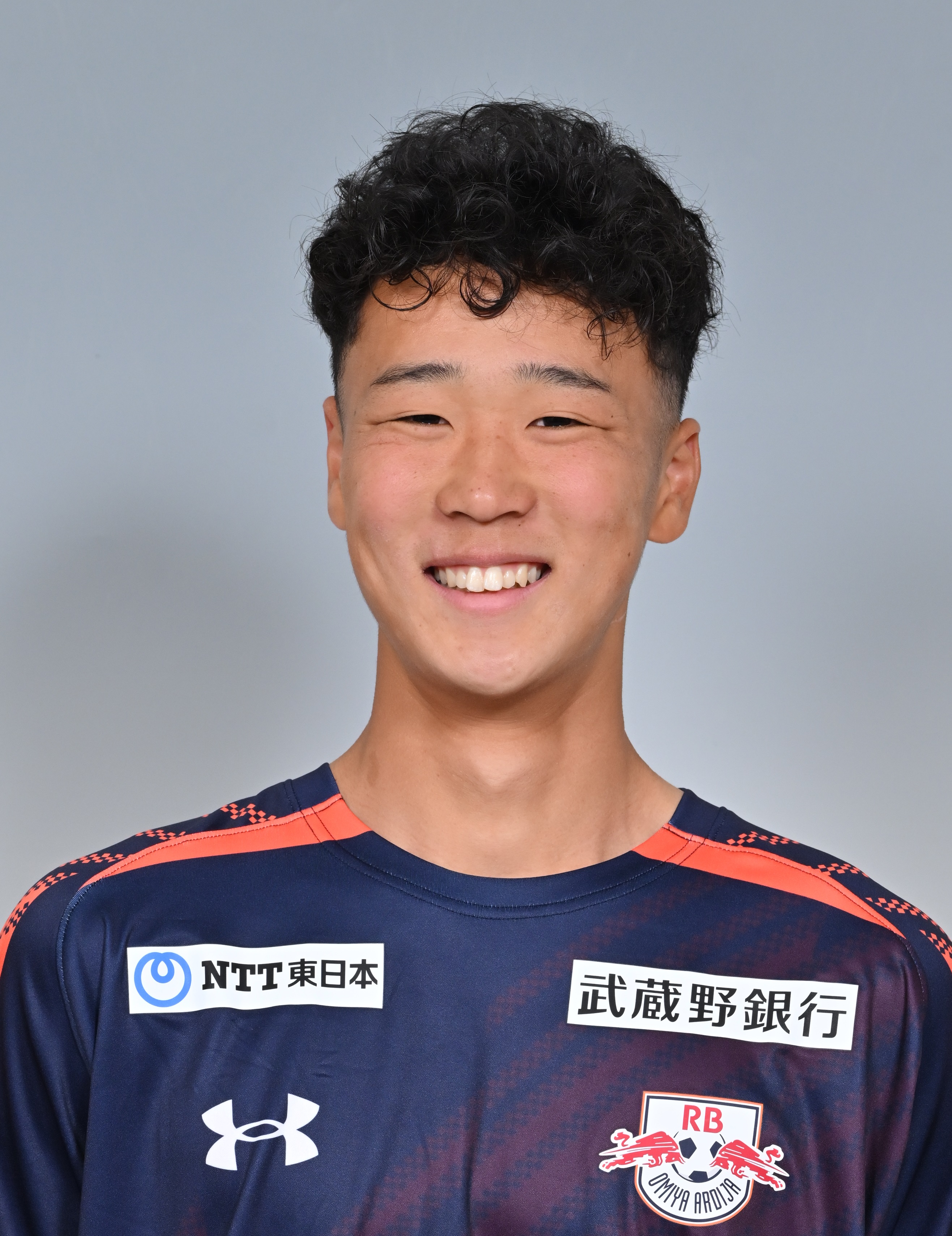 川田　聖人