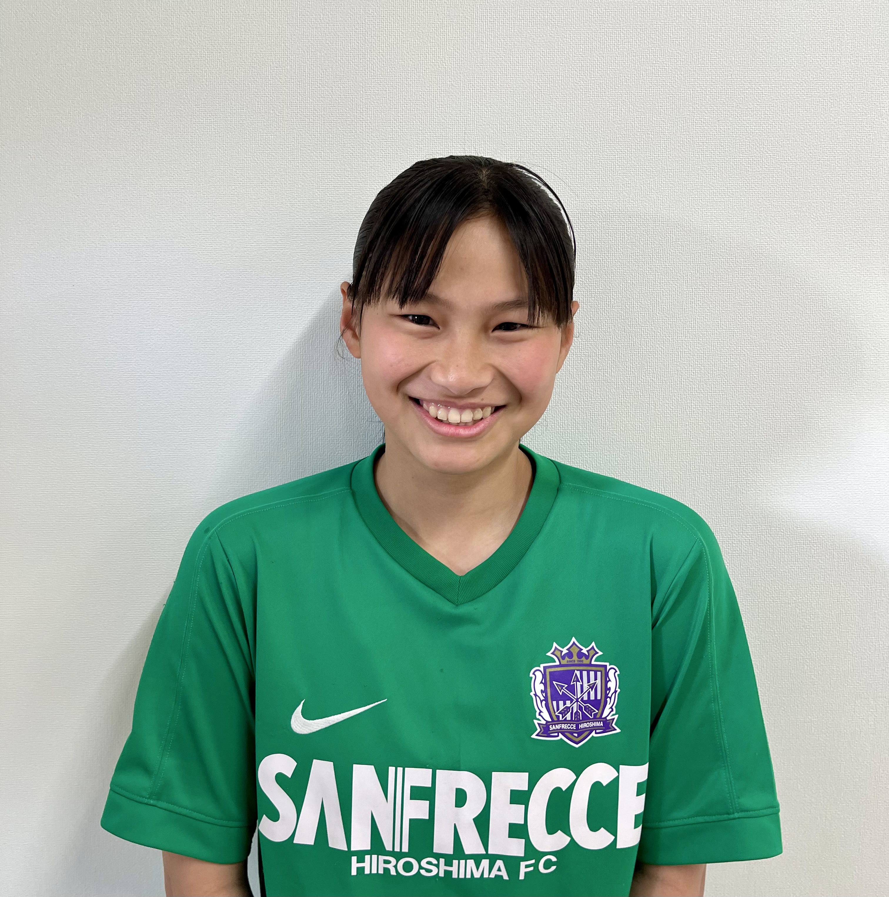 内田　萌々音の写真