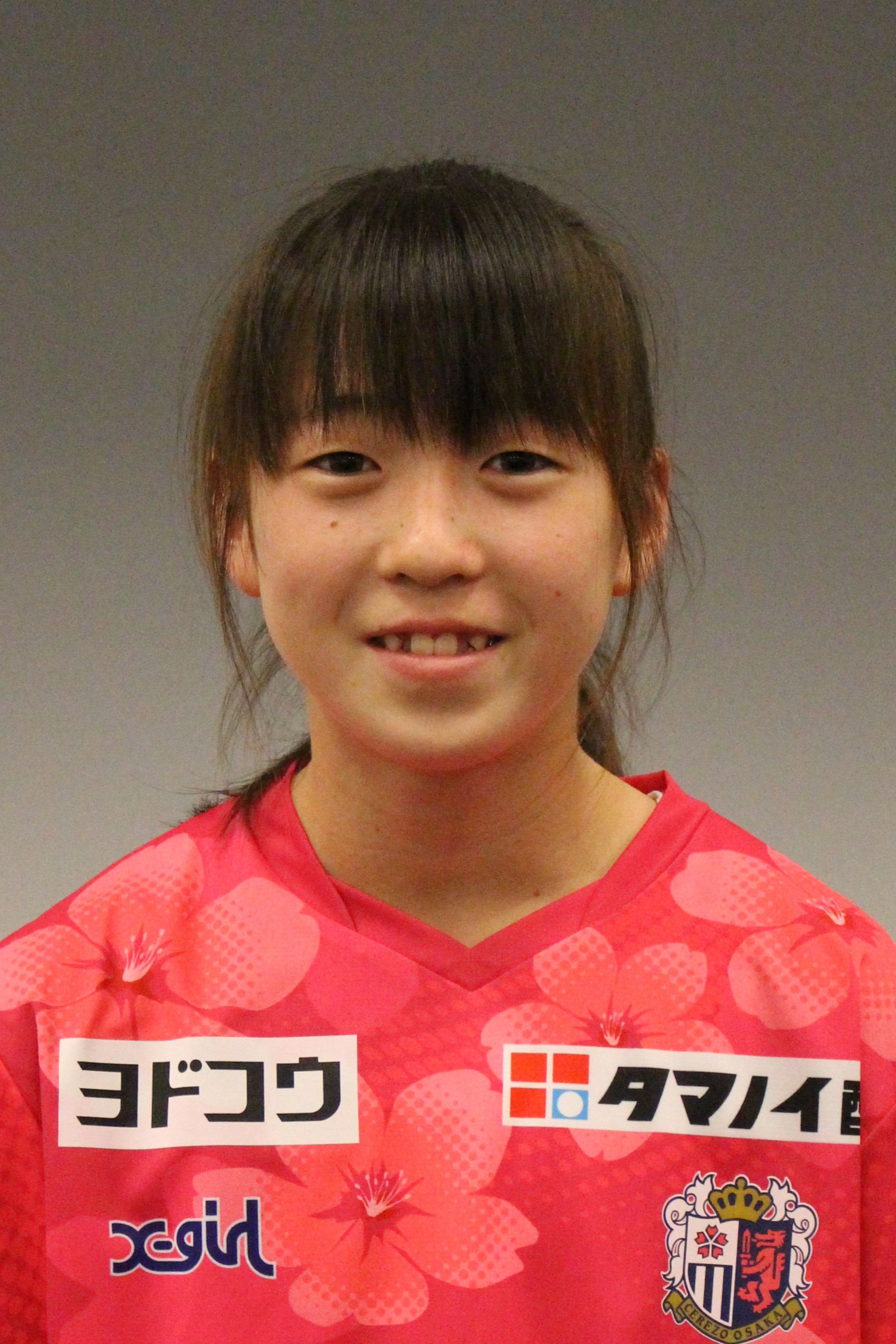 山崎　由莉の写真