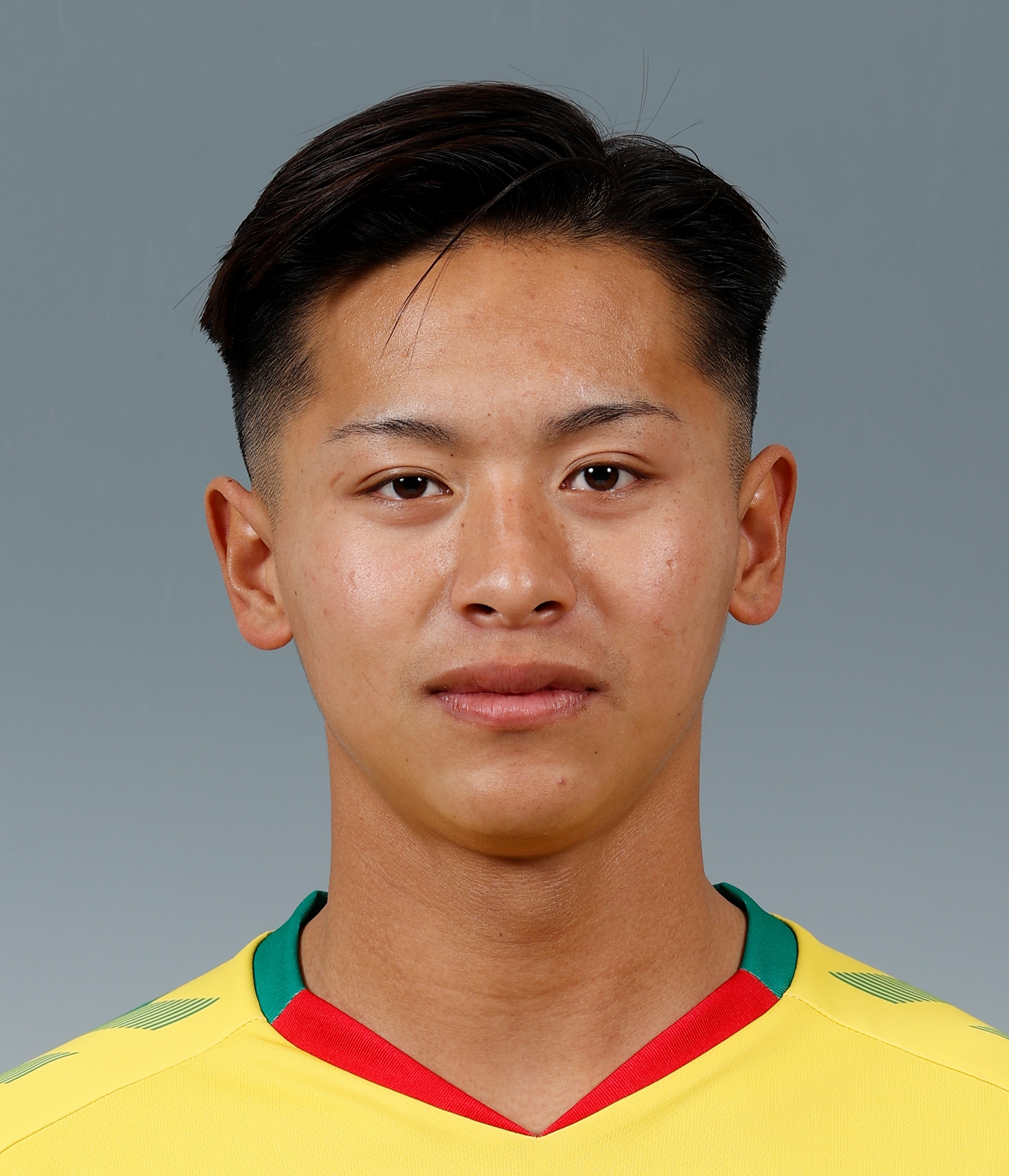 眞鍋　波留也の写真